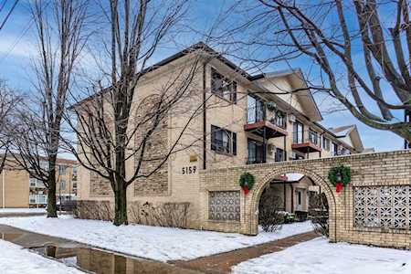 5159 N East River Rd NE #105C Chicago, IL 60656