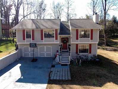 2540 Wildflower Ln Lawrenceville, GA 30044