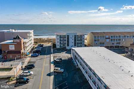 7 45th St #213 Ocean City, MD 21842