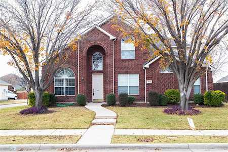7823 Ravens Cliff Drive Frisco, TX 75036