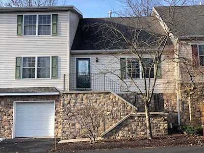 222 Amblewood Way State College, PA 16803
