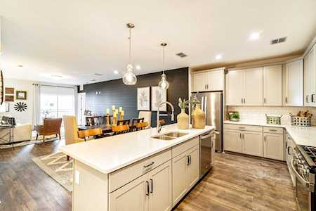 141 Saundersville Road Hendersonville, TN 37075