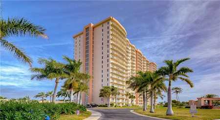 4900 Brittany Dr S #711 St Petersburg, FL 33715