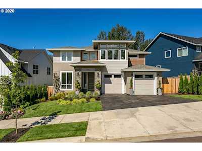 3132 Meadowlark Dr West Linn, OR 97068