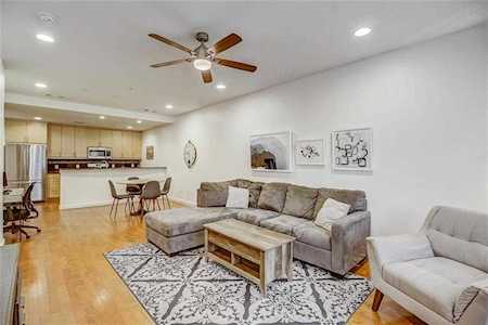 503 Swanee DR #5 Austin, TX 78752