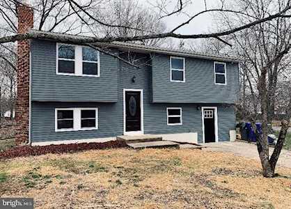 2404 Oakwood Ct Bryans Road, MD 20616
