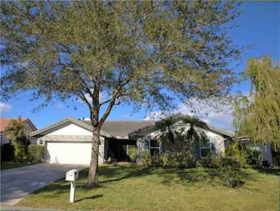 7123 NW 44th St Coral Springs, FL 33065