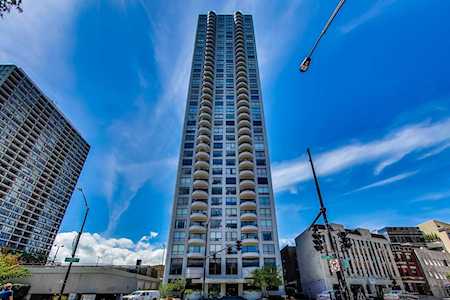 2020 N Lincoln Park West Ave #37M Chicago, IL 60614