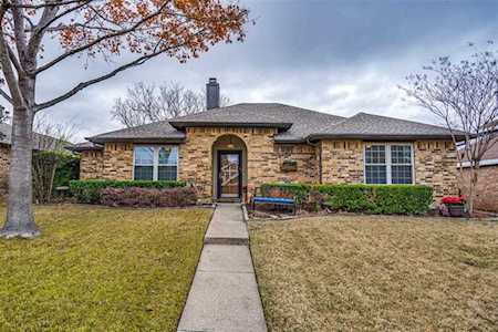 2021 Rochelle Lane Carrollton, TX 75007