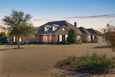 1813 Desoto Court Lucas, TX 75002