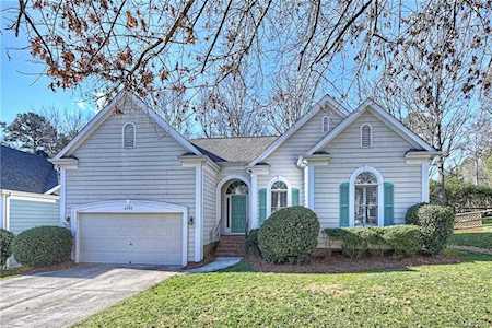 6223 Rosebriar Ln Charlotte, NC 28277