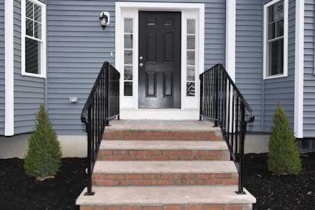 210 Washington #3 East Bridgewater, MA 02333