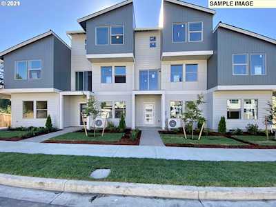 17315 SE Cuyahoga Way #LOT34 Happy Valley, OR 97086