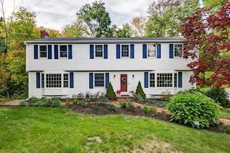 20 Morse Circle Northborough, MA 01532
