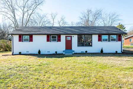 4301 Setters Rd Nashville, TN 37218