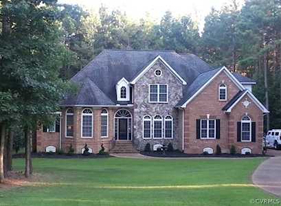13525 Marsh Elder Ct Chesterfield, VA 23838