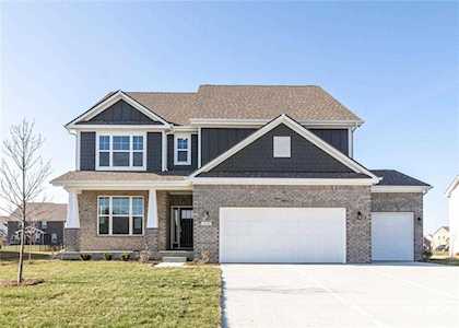 5234 Wyndale Dr Bargersville, IN 46106
