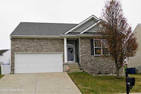 3028 Mary Crest Dr Shelbyville, KY 40065
