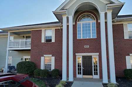 9606 Preston Spring Dr #202 Louisville, KY 40229