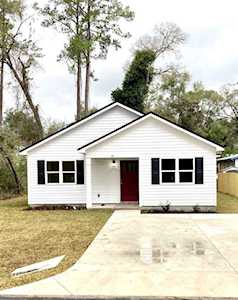 26 Chinook Trl Crawfordville, FL 32327