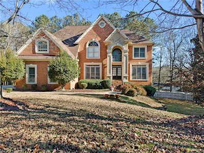 585 Stoneglen Chase SW Atlanta, GA 30331
