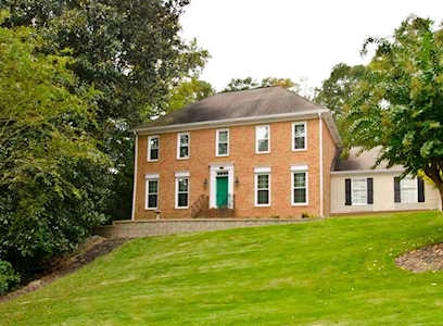 4532 Rebel Valley View Atlanta, GA 30339