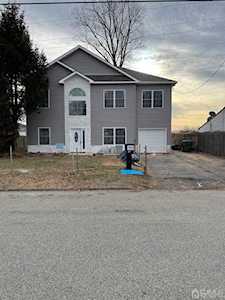 26 Rosewood Road Edison, NJ 08817