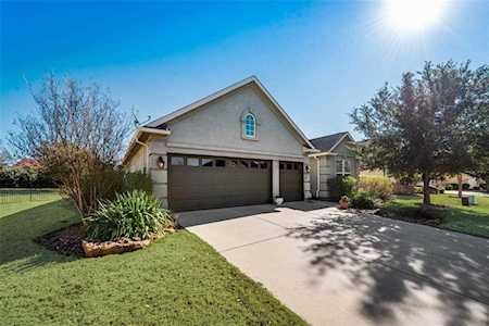 8809 Bradford Street Denton, TX 76207