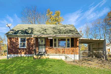 3801 Susan Ln Louisville, KY 40229