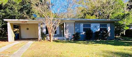 1127 Douglas St Jacksonville, FL 32211