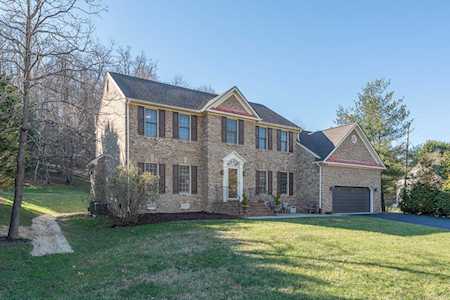5214 Meadow Creek Roanoke, VA 24018