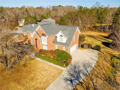1540 Hillside Oak Dr Grayson, GA 30017