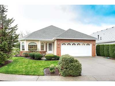 1993 NE Harewood Pl Hillsboro, OR 97124