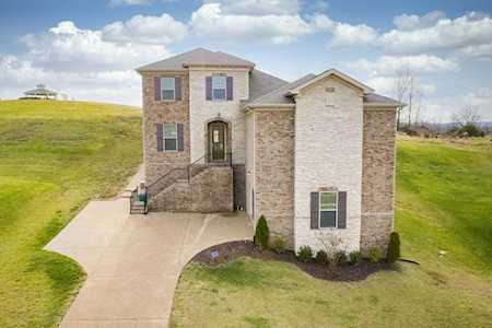 122 Ervin St Hendersonville, TN 37075