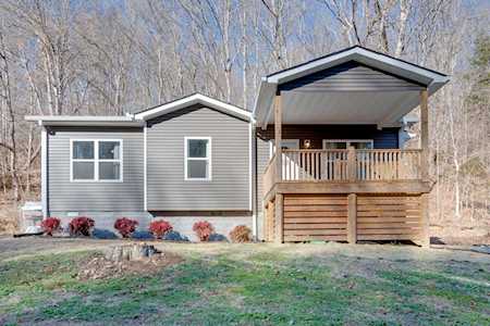 3299 Trace Creek Rd White Bluff, TN 37187