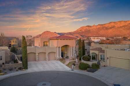 8220 Grape Arbor Ct NE Albuquerque, NM 87122