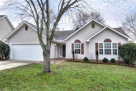 12336 Autumn Blaze Dr Charlotte, NC 28278
