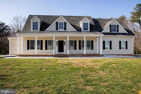 24563 Spriggs Ct Hollywood, MD 20636