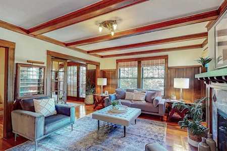 115 University Rd. #2 Brookline, MA 02445