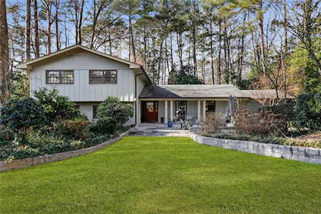 4536 E Kings Point Circle Dunwoody, GA 30338
