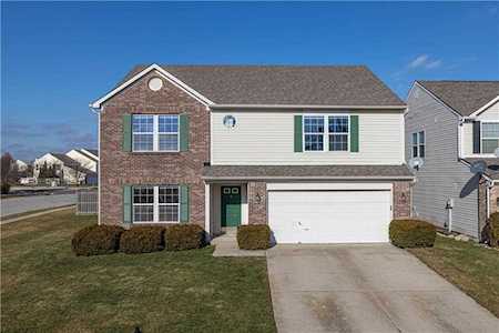 502 Kennard Ln Westfield, IN 46074