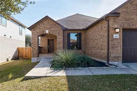 2106 Old Sterling RD Cedar Park, TX 78613