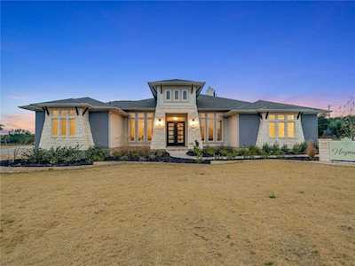 101 Council Oak CT Spicewood, TX 78669