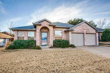 1207 Greenbriar Lane Mckinney, TX 75069