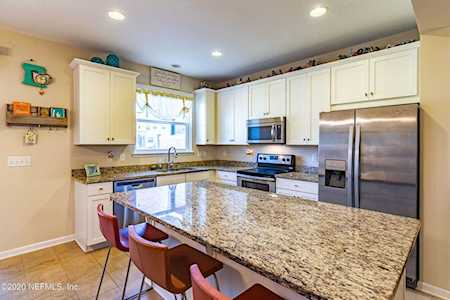 148 Richmond Dr St Johns, FL 32259