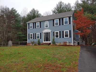 48 Ian Keats Drive Mansfield, MA 02048
