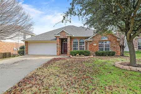 102 Santa Fe Trail Justin, TX 76247