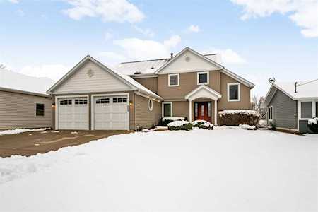 11462 N Fascination Way Syracuse, IN 46567