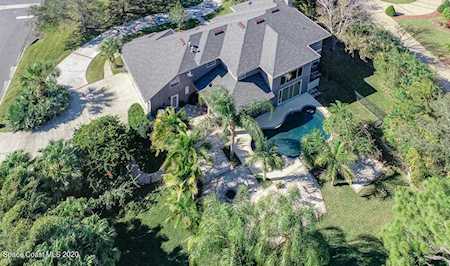 709 Oak Park Drive Melbourne, FL 32940
