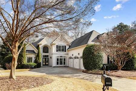 2319 Edgemere Lake Circle Marietta, GA 30062